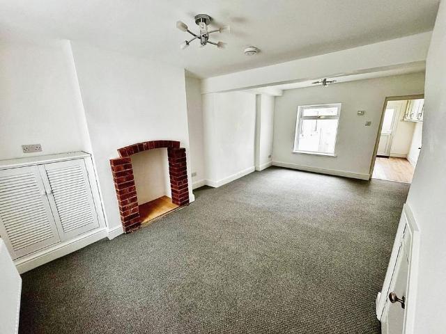 3 bedroom house to rent