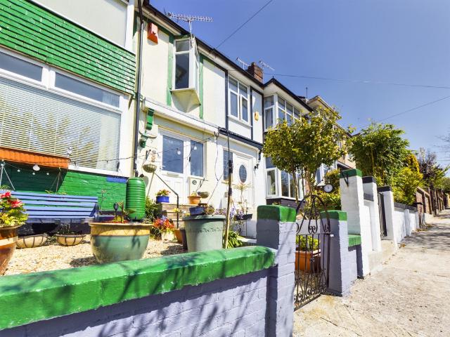 3 bedroom House To Rent