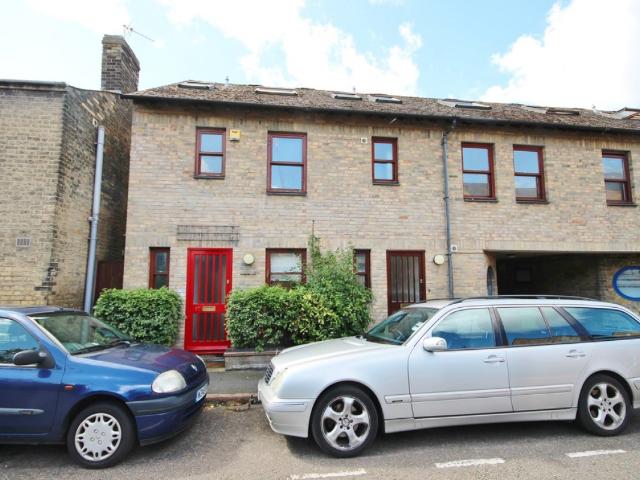3 bedroom House To Rent
