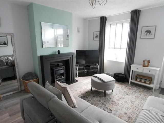 3 bedroom house to rent