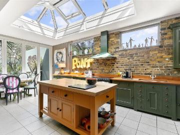 Swaffield Road SW18 London, SW18, Battersea Reach, London, Greater London