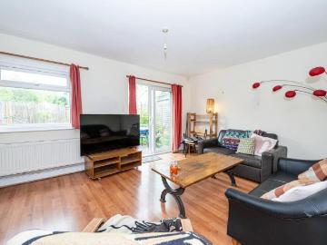 Stroud Green, London, Greater London - Garden