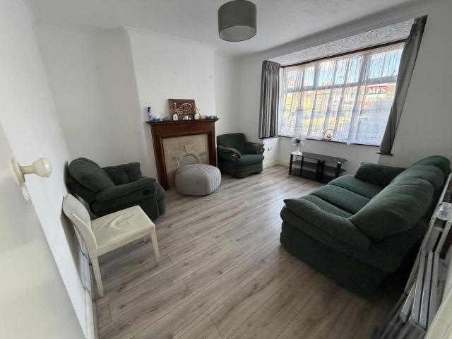 3 bedroom house to rent