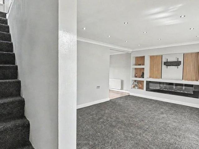 3 bedroom house to rent