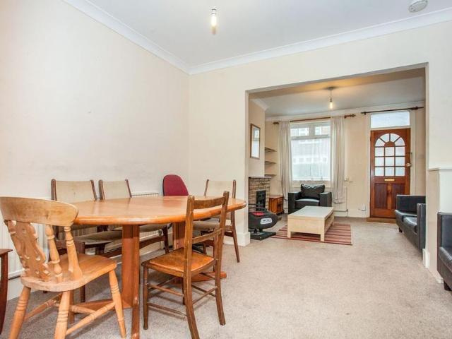3 bedroom house to rent