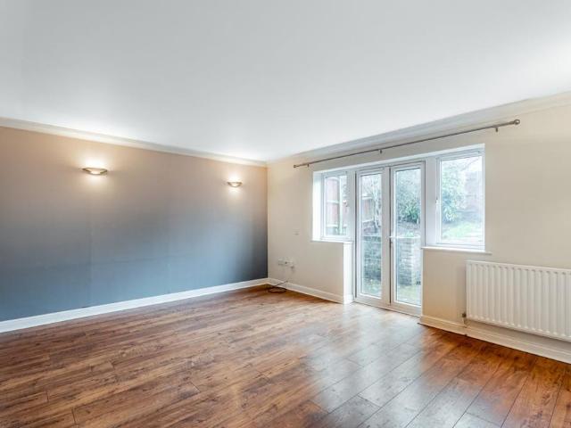 3 bedroom house to rent