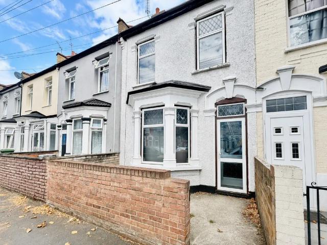 3 bedroom house to rent