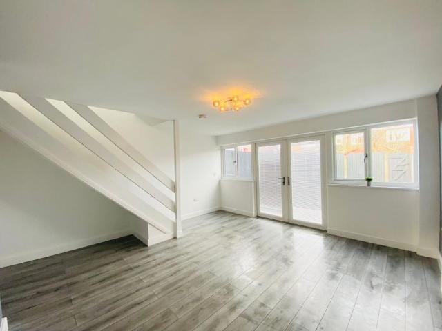 3 bedroom house to rent
