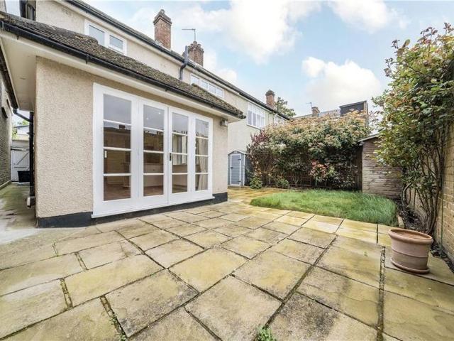 3 bedroom house to rent