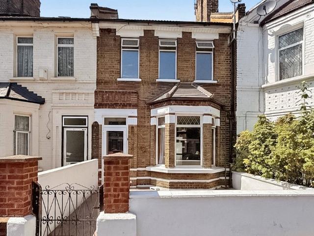 3 bedroom house to rent
