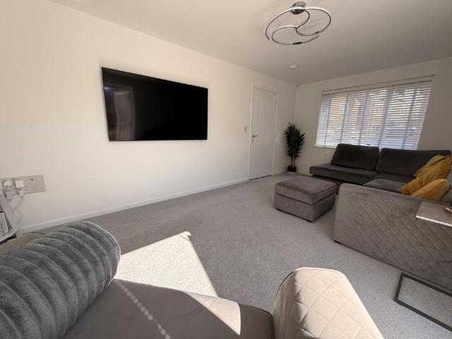 3 bedroom house to rent