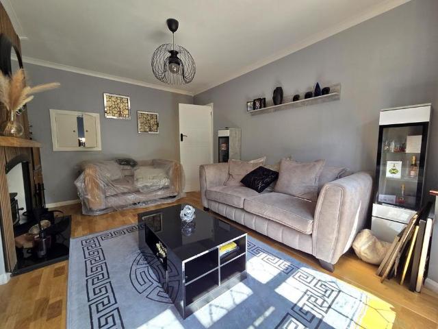 3 bedroom house to rent