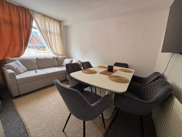 3 bedroom house to rent