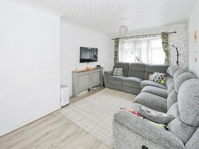 3 bedroom house to rent