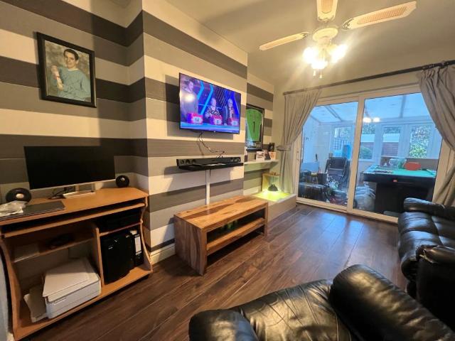 3 bedroom house to rent