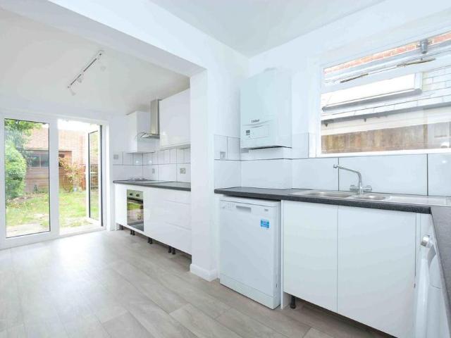 3 bedroom house to rent