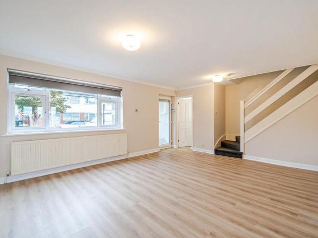 3 bedroom house to rent