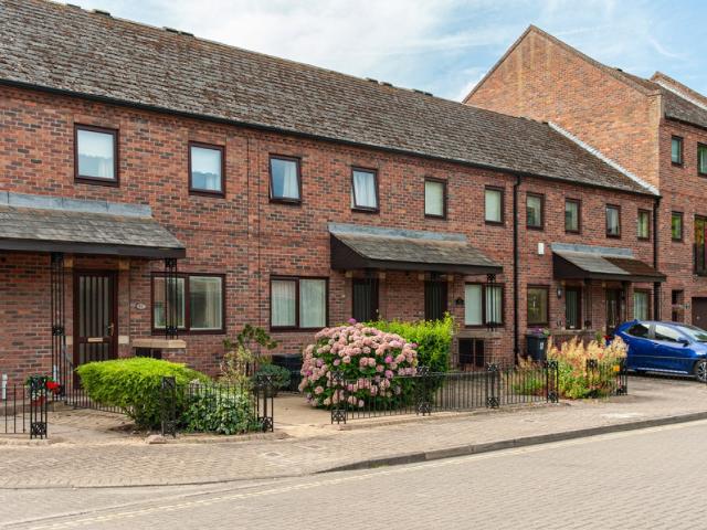 3 bedroom House To Rent