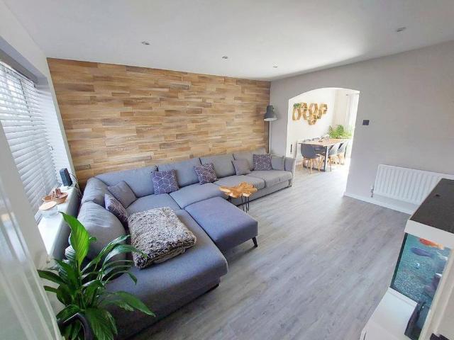 3 bedroom house to rent