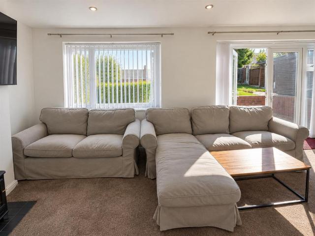 3 bedroom house to rent