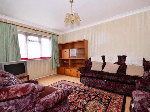 3 bedroom house to rent