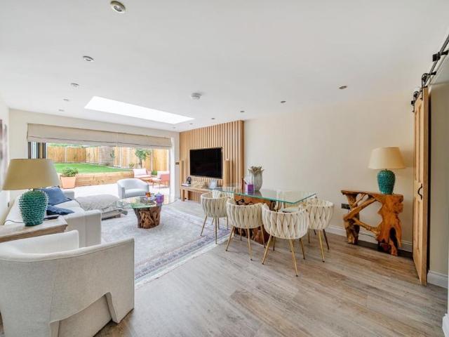 3 bedroom house to rent