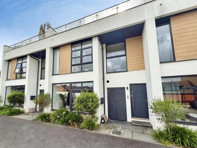 3 bedroom House To Rent