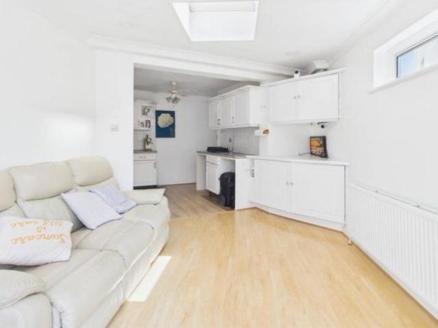 3 bedroom house to rent