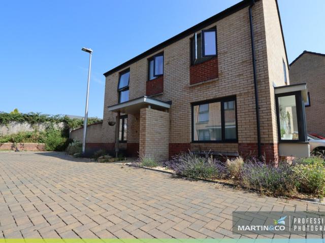 3 bedroom House To Rent