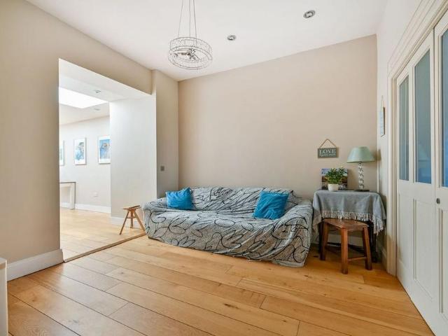 3 bedroom house to rent