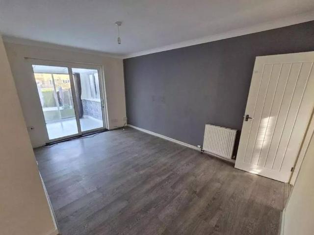 3 bedroom house to rent