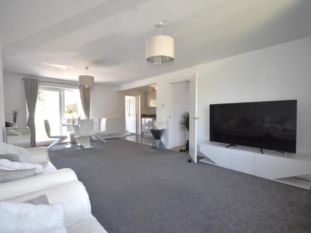 3 bedroom house to rent