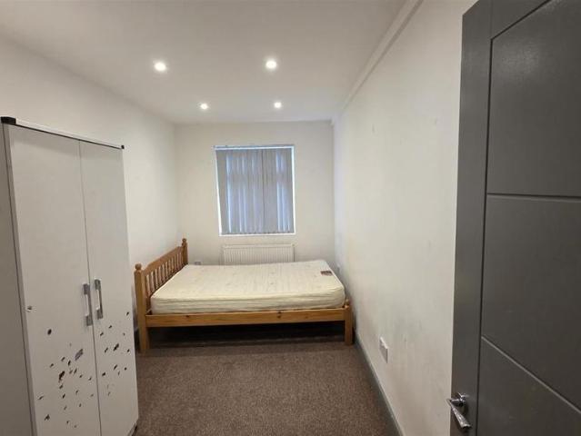 3 bedroom house to rent