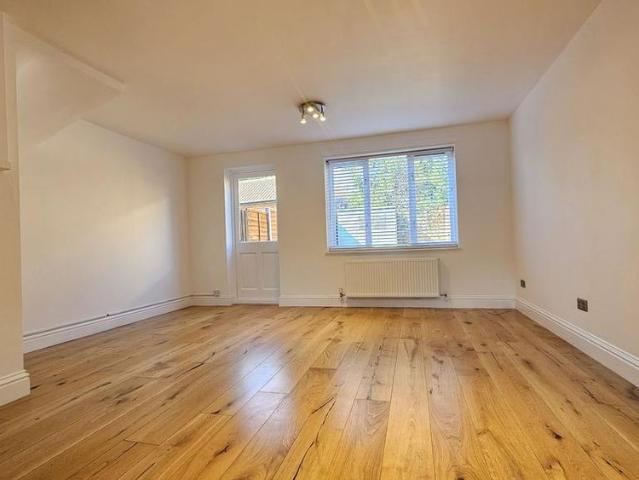 3 bedroom house to rent