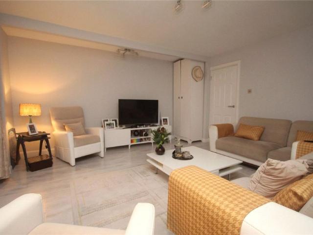 3 bedroom house to rent