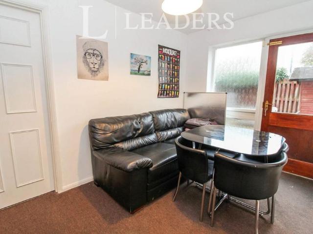 3 bedroom house to rent