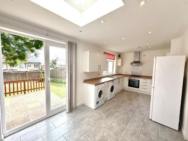 3 bedroom house to rent