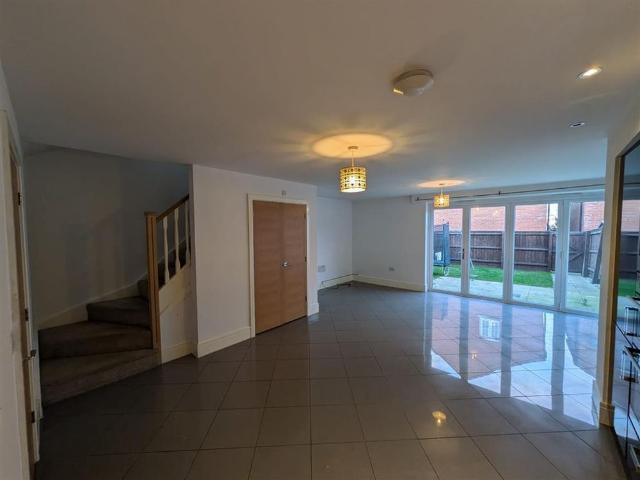 3 bedroom house to rent