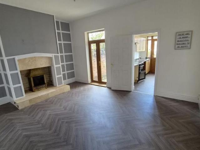 3 bedroom house to rent