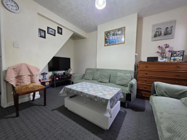 3 bedroom house to rent