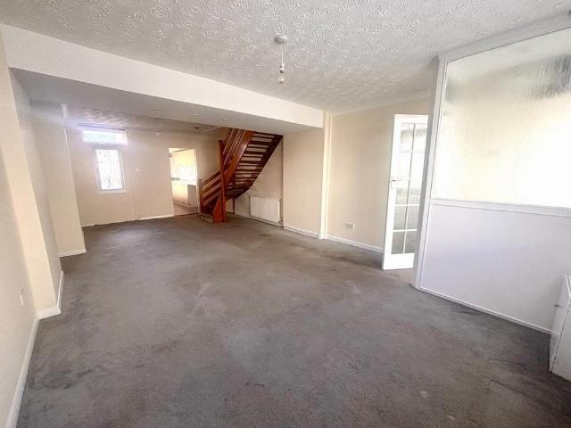 3 bedroom house to rent