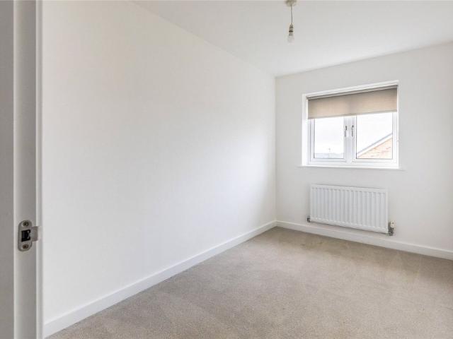 3 bedroom house to rent Tillage Road, Wellingborough, Northamptonshire, NN8