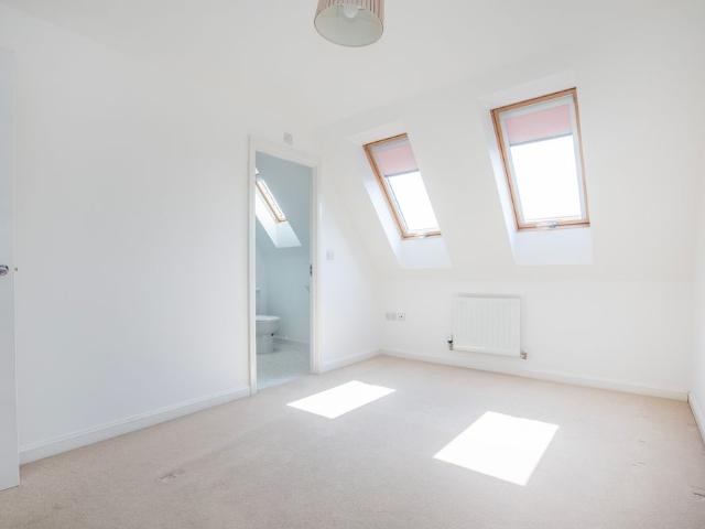 3 bedroom house to rent Willowcroft Way, Cringleford, Norwich, NR4