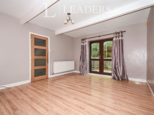 3 bedroom house to rent Woodthorpe Avenue, Loughborough, LE11