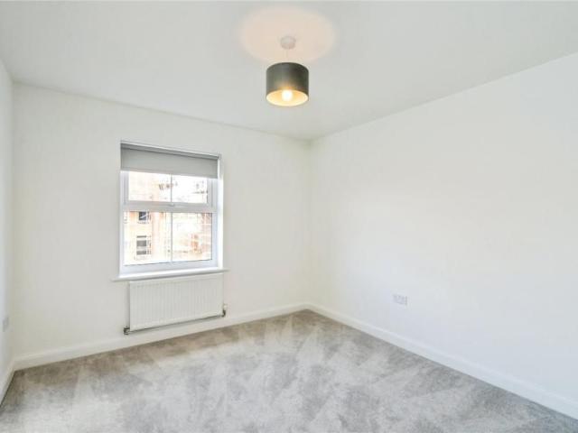 3 bedroom house to rent Albacore Walk, Bosham, Chichester, West Sussex, PO18