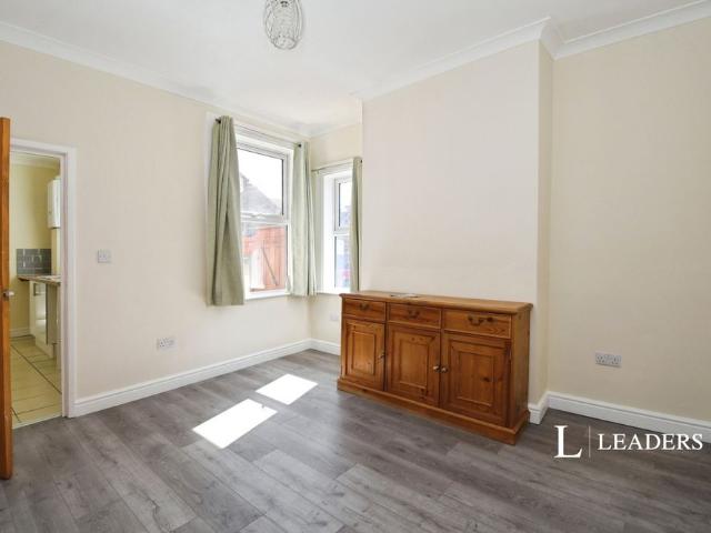 3 bedroom house to rent Asquith Street, Gainsborough, Lincolnshire, DN21