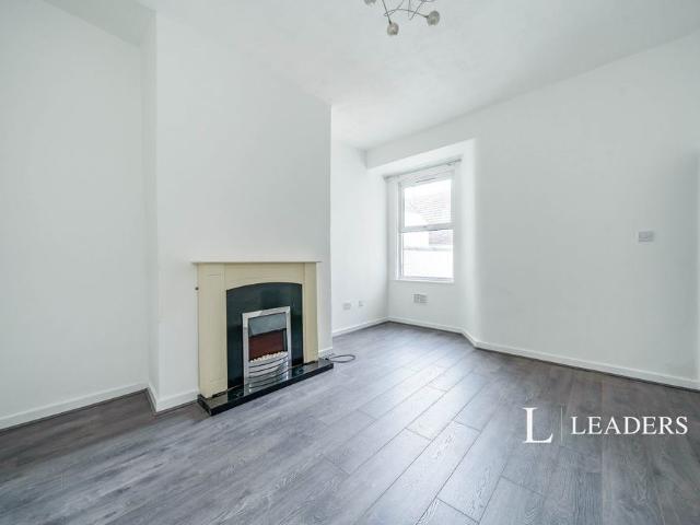 3 bedroom house to rent Beamont Street, Widnes, WA8