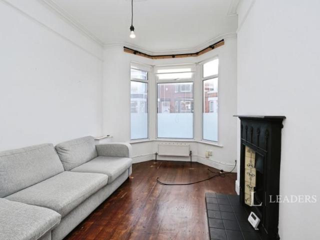3 bedroom house to rent Blythswood Street, Liverpool, L17
