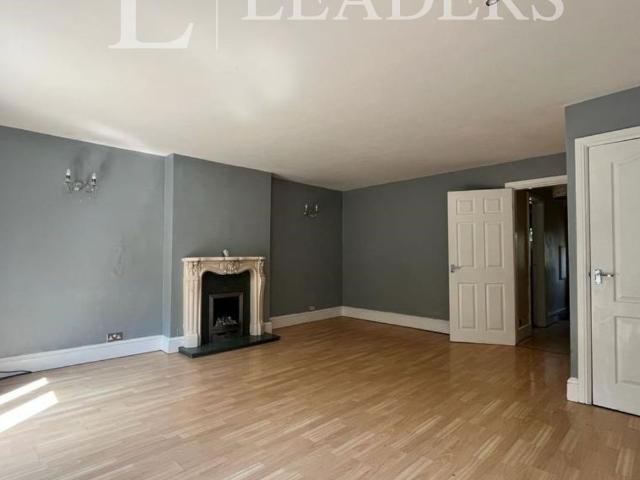 3 bedroom house to rent Chadcote Way, Catshill, Bromsgrove, B61