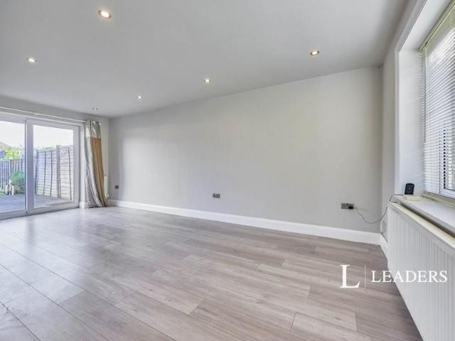 3 bedroom house to rent Coronation Road, Bishops Stortford, CM23